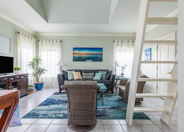 Still Water 19cu By Pkrm Apartment Pensacola